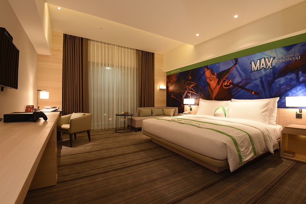 Hotel Cozzi Ximen Tainan Bagian luar foto