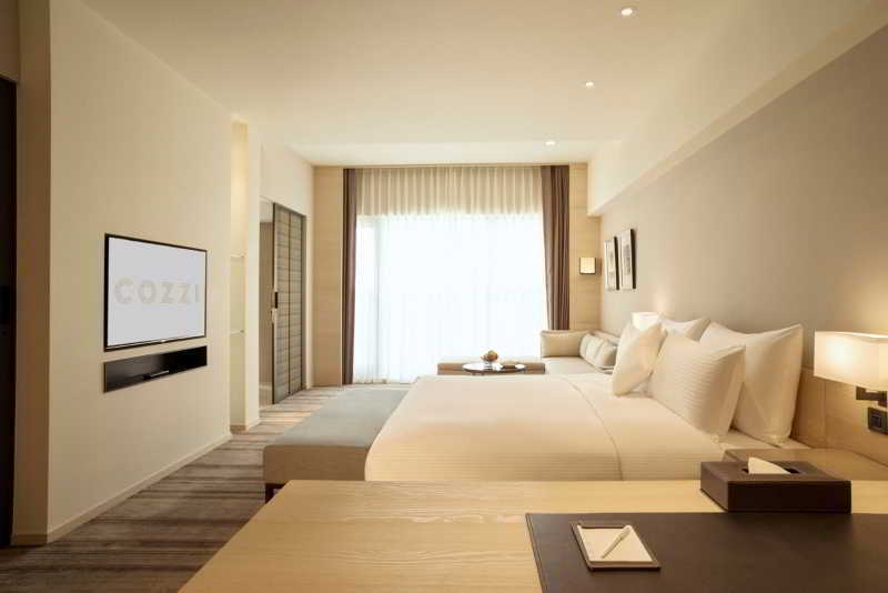 Hotel Cozzi Ximen Tainan Bagian luar foto