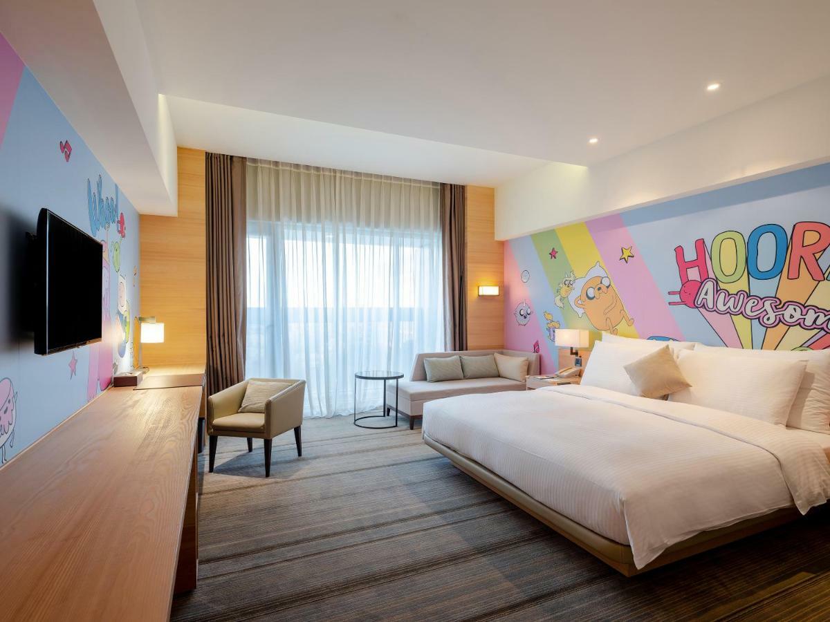 Hotel Cozzi Ximen Tainan Bagian luar foto