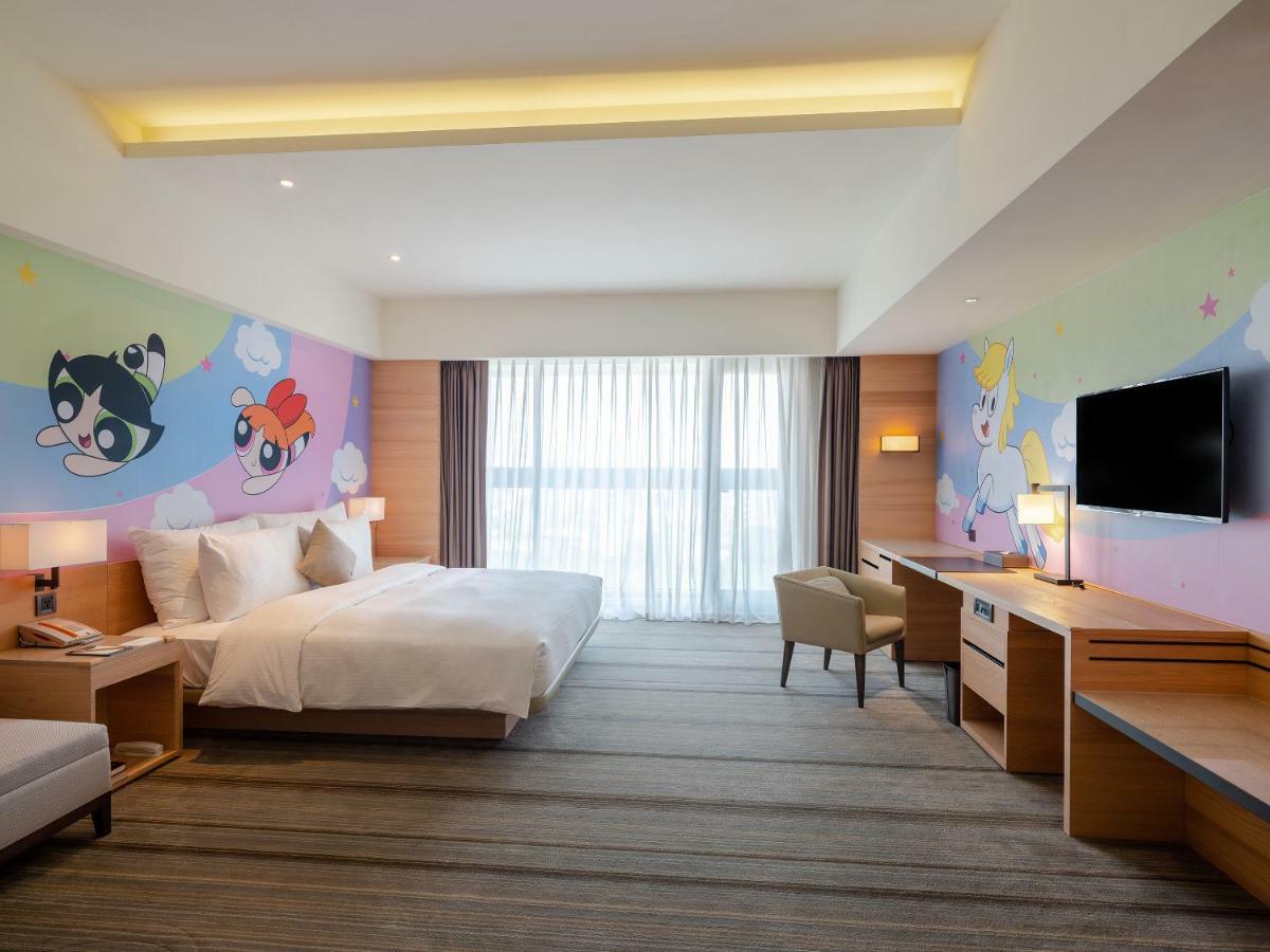 Hotel Cozzi Ximen Tainan Bagian luar foto